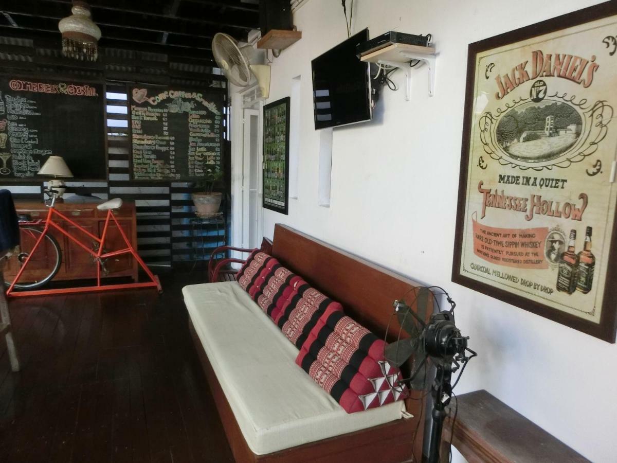 The Travellers Arms Hotel Chiang Mai Exterior foto